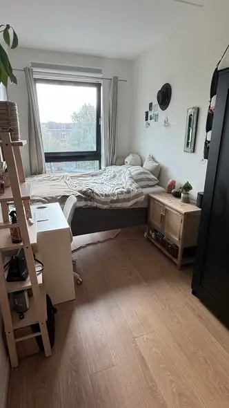 Wohnung in Haarlemmerweg, Amsterdam