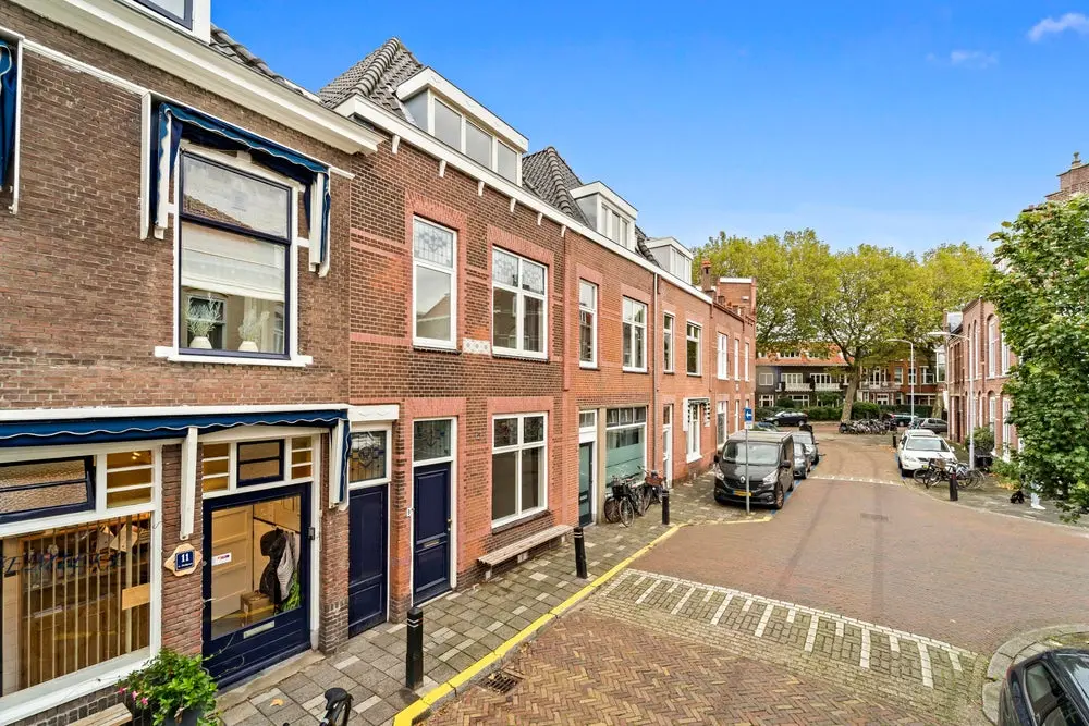 House in Willemstraat 9, The Hague