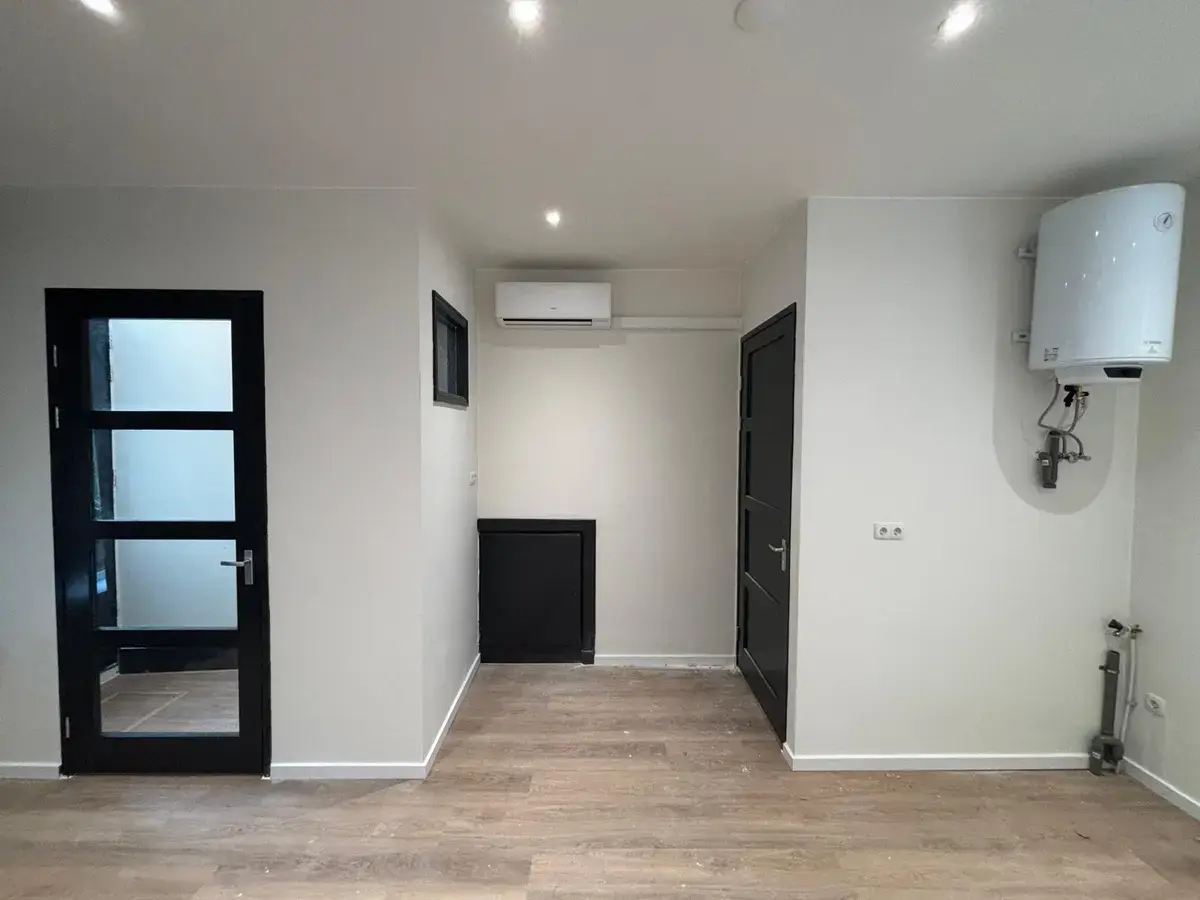 Studio in Albregt-Engelmanstraat 57A, Rotterdam