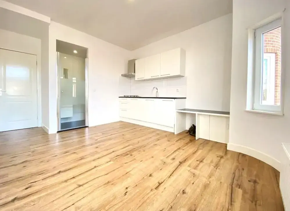 Studio in M.A. de Ruyterstraat 104, Utrecht