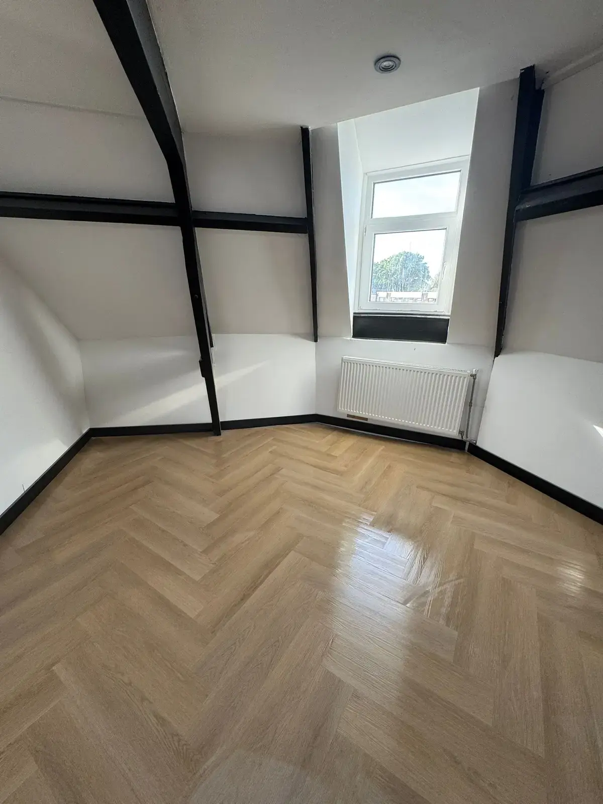 Studio in Zwart Janstraat 102, Rotterdam